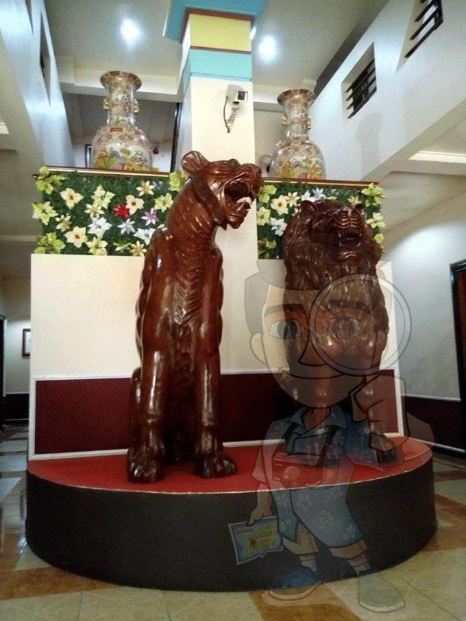 Tiger Hotel Angeles Esterno foto